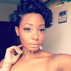 Meet your Posher, Keiambriel